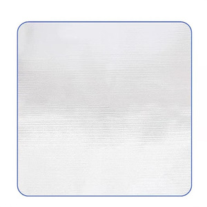 เสื่อกันความชื้นอลูมิเนียมฟอยล์ EVA สำหรับนักสำรวจ ขนาด 2x2 เมตร เสื่อปิกนิกกลางแจ้งสำหรับ 4-6 คน - Product Image 1