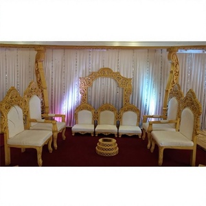 Hermosas Sillas de Madera Tallada para Mandap de Boda, Alta Demanda, Elegantes Sillas de Madera para Mandap de Boda, Decoraciones para Eventos en Australia - Product Image 1