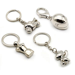 Llavero <span class=keywords><strong>de</strong></span> guitarra <span class=keywords><strong>de</strong></span> acero inoxidable, colgante <span class=keywords><strong>de</strong></span> <span class=keywords><strong>Hip</strong></span> <span class=keywords><strong>Hop</strong></span>, joyería <span class=keywords><strong>de</strong></span> personalidad, accesorios <span class=keywords><strong>de</strong></span> cadena <span class=keywords><strong>de</strong></span> teléfono - Product Image 2