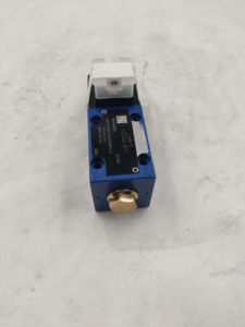 Électrovanne de commande hydraulique 4WE10E33 CG24N9K4 4WE10E CW100N9K4, gamme haute pression 350 bars, débit élevé jusqu'à 40 L/min pour une hydraulique efficace - Product Image 5