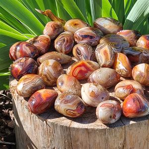 Piedras de Palma Naturales al por Mayor, Cristales de Sardónix, Cornalina, Ágata en Forma Libre para Decoración, Meditación y Amor - Product Image 1
