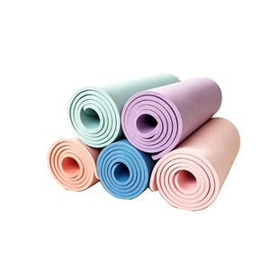 Tapis de yoga imperméable en NBR à cellules fermées, 90 % résistant à l'humidité, anti-transpiration, 23 % à 26 % de caoutchouc, tapis d'exercice - Product Image 1