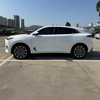 Chang'an Uni-K 2.0T d'occasion 2024 - SUV à essence neuf à vendre - 4x4 avec options essence et électrique