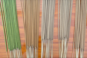 Incienso de Hierbas Orgánicas Premium de 30 cm, Ecológico, Hecho a Mano, de Larga Duración, Aromaterapia, Incienso Aromático para Relajación - Product Image 5