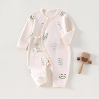 Barboteuse à nouer sur le côté pour bébé, combinaison en coton premium, imprimé floral délicat, body sans pieds pour nouveau-né 0-3 mois, vêtements de nuit pour bébé
