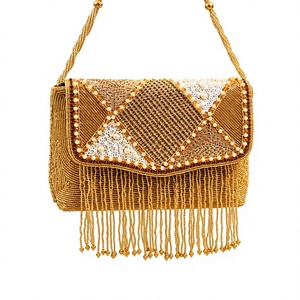 Sacs de soirée en perles faits à la main en gros avec broderie géométrique, perles et longues franges pour mariage et fête - Product Image 1