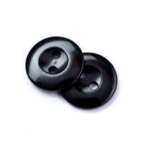 Kancing Resin Tersedia, Manset Pria & Wanita, Pinggiran Lebar Bulat, Hitam & Putih, Lubang Kancing 15mm, Dua Lubang, Pabrik