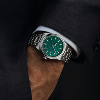 Montre à quartz de luxe pour homme, montre à quartz numérique japonaise, étanche, lumineuse, en titane doré, avec diamants, montre à quartz pour femme