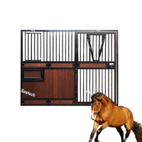 Produits en gros Équipement équin 3m x 2.2m panneau de box pour chevaux écuries intérieures de luxe