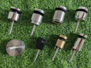 تصميم مجاني من إينوكس لدرابزين زجاجي مقسى، حوامل زجاجية دائرية من الفولاذ المقاوم للصدأ 316 لنظام الدرابزين الزجاجي - Product Image 5