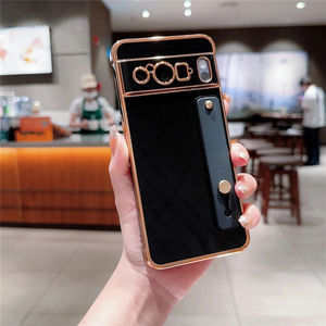 Funda de teléfono con soporte de correa de muñeca galvanizada para Google <span class=keywords><strong>Pixel</strong></span> 8 Pro <span class=keywords><strong>Pixel</strong></span> 7A parachoques de esquina a prueba de golpes funda trasera de silicona suave - Product Image 6