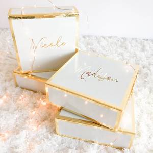 Custom gift packaging paper foldable magnetic gift box with ribbon closure