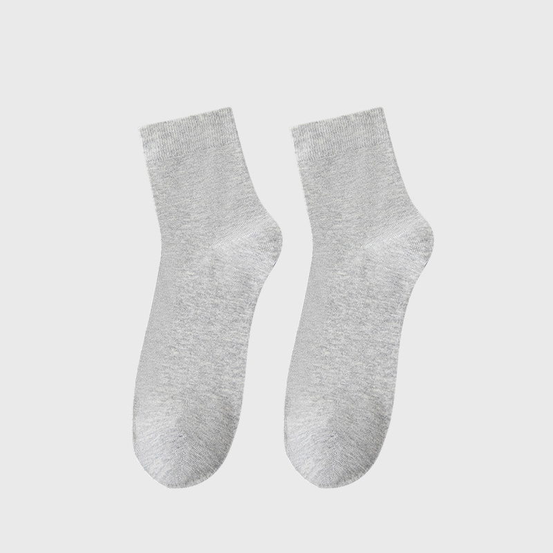 สีเทาอ่อน