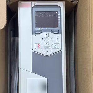 ใหม่แกะกล่อง ACS580-01-04A1-4 ตัวควบคุมระบบอัตโนมัติ มีสินค้าในสต็อก - Product Image 1
