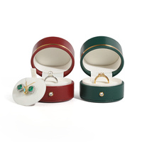 Kreative Anzeige Luxus personal isierte weiße Pappe Acryl Holz Hochzeit Vintage benutzer definierte schwarze Schmuck Ring und Box