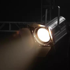 Luces Fresnel LED de 200W E27 para Estudio de TV, con CRI 95, 3200-5600K, Control DMX512 de 5 Canales para Teatro - Product Image 1