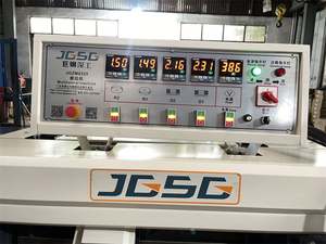 Machine à biseauter le verre à 4 moteurs Polissage des bords droits et meulage d'angle pour le traitement des bords du verre - Product Image 5