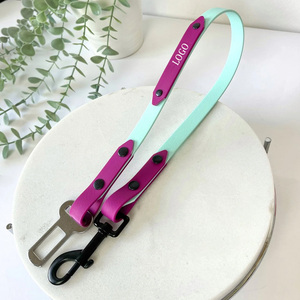 Arnés de lujo para perros con logotipo personalizado, cinturones de seguridad de PVC suave de dos tonos, cinturón de seguridad impermeable de liberación rápida para mascotas, cinturón de seguridad para perros de moda de lujo - Product Image 3