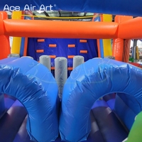 Grand parcours d'obstacles gonflable extérieur avec toboggan et jeu de sport de rebond de saut de clôture avec trampoline et toboggan