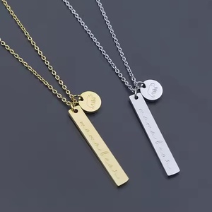 Joyería de acero inoxidable Para Hija y madre, collar con colgante de corazón inicial con barra vertical grabada en oro de 18 quilates para mamá - Product Image 6