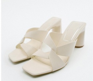 Nouvelles sandales décontractées marron à talon carré pour femme - Style minimaliste à bout carré, ouvertes, à porter en extérieur, à talon haut - Product Image 5