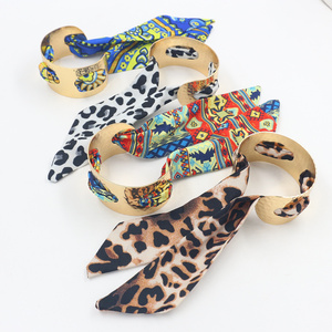 35毫米宽镀金复古金属开口手链带金色围巾时尚复古风格手镯饰品 - Product Image 5