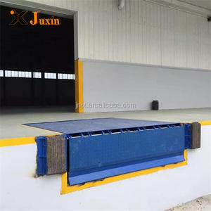 6-10 टन लोडिंग क्षमता विद्युत या मैनुअल हाइड्रोलिक सिलेंडर स्थिर स्वचालित डॉक लेवलर - Product Image 3