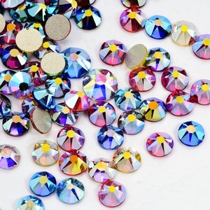 Cristaux de haute qualité 2088 à 16 facettes, dos plat, SS20, non thermocollants, pour nail art - Product Image 2