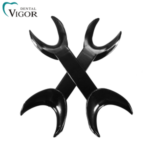 Tandheelkundige Zwarte Dubbelkoppige Opener Wegwerp Expander Instrument Wangrekker Met Dubbele Kop - Product Image 1