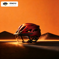 Casque de vélo unisexe pour adultes avec visière magnétique, lunettes et feux arrière en option - Conception respirante et légère pour route/VTT