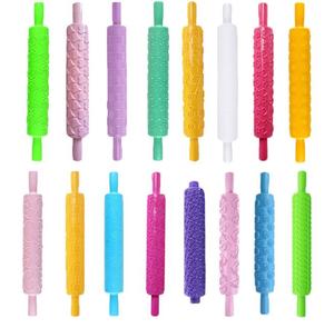 Rouleau <span class=keywords><strong>de</strong></span> gaufrage pour <span class=keywords><strong>gâteau</strong></span>, pour <span class=keywords><strong>sucre</strong></span>, 1 pièce, épingle <span class=keywords><strong>à</strong></span> pâtisserie imprimée, <span class=keywords><strong>en</strong></span> plastique, pour <span class=keywords><strong>pâte</strong></span> <span class=keywords><strong>à</strong></span> bonbons, bâton <span class=keywords><strong>de</strong></span> moulage - Product Image 1