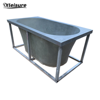 Moule de baignoire en acrylique ovale autoportant de haute qualité Baignoires de spa à remous autonomes modernes pour trempage de salle de bain