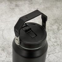 Jarra de Acero Inoxidable de Gran Tamaño 1200/1600ml con Tapa y Pajita, Botella de Agua Aislada al Vacío, Termo para Camping, Cubitera, Vaso Térmico