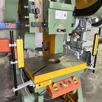 Presse mécanique inclinable Boduan J23 40 tonnes pour le poinçonnage et l'estampage des métaux