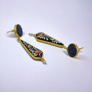 Nueva colección de pendientes de joyería con diseño de pintura a mano chapados en oro para niñas y mujeres a un precio razonable - Product Image 2