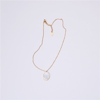 Collier pendentif Moge Jewelry de haute qualité en acier inoxydable plaqué or 18 carats avec maillons en laiton et incrustation ovale en nacre