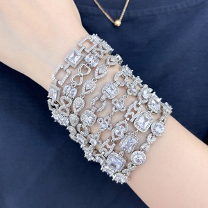 Bracelet de tennis ajustable en zircon cubique pour femmes, bijoux fantaisie en gros d'usine - Product Image 2