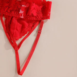 Set di Lingerie in Pizzo Francese Sexy, Reggiseno Puro Senza Ferretto Sottile e Traspirante, Boxer Seducenti con Ritagli, Mutandine Leggere - Product Image 6