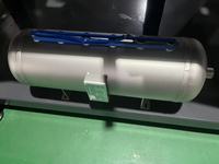 Mesin Cetak Tiup PET 2 Rongga Otomatis Penuh dengan Komponen SMC dan Inti PLC untuk Produksi Botol Air