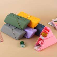 Creatieve Onregelmatige Gevormde Magneet School Etui Leuke Student Siliconen Pennenzak - Product Image 2