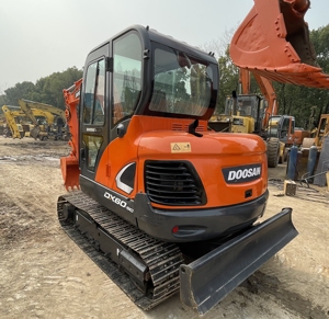 Excavatrice Doosan DX60 d'occasion, excavatrice agricole de 6 tonnes - Product Image 3