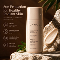Fluide solaire hydratant ultra-léger à protection solaire SPF 50 à large spectre, soin de la barrière cutanée, crème solaire personnalisée pour le visage