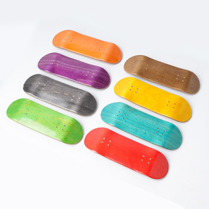 Vente en gros de mini fingerboards professionnels en bois d'érable canadien 100x34mm avec roulements double kick, en vrac - Product Image 4
