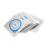 Cartes de contrôle d'accès autocollantes RFID adhésives ISO 14443A imprimables personnalisées Étiquettes de bibliothèque NFC pour utilisation hôtelière pour puces 2-10cm