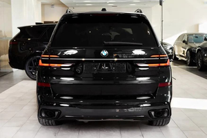 BMW-X7 XDRIVE SUV USADO en Buen Estado, Años 2024 y 2025, Disponible con Volante a <span class=keywords><strong>la</strong></span> <span class=keywords><strong>Izquierda</strong></span> y Derecha, Bajo Kilometraje, en Perfecto Estado - Product Image 5