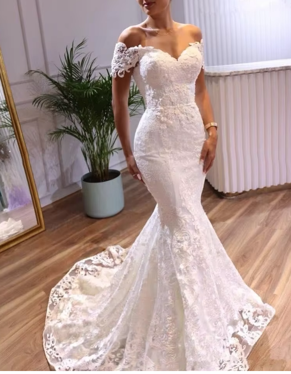 mermaid wedding dress appliques