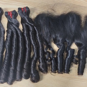 Extensiones de Cabello Virgen Natural de Grado 15A Más Vendidas, Extensiones de Cabello Humano con Rizos Voluminosos, Extensiones de Cabello Brasileño con Cierre - Product Image 4