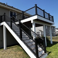 Conception de balustrade en aluminium noir avec revêtement en poudre pour terrasse/escalier extérieur de villa
