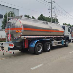Camión <span class=keywords><strong>Cisterna</strong></span> Sinotruk HOWO de 20 Metros Cúbicos con Tracción 6x4, Camión <span class=keywords><strong>Cisterna</strong></span> Personalizable - Product Image 5