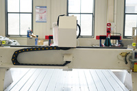 Machine CNC à 3 axes haute performance 1325 1530 pour la découpe et la gravure du bois, idéale pour le contreplaqué mélaminé